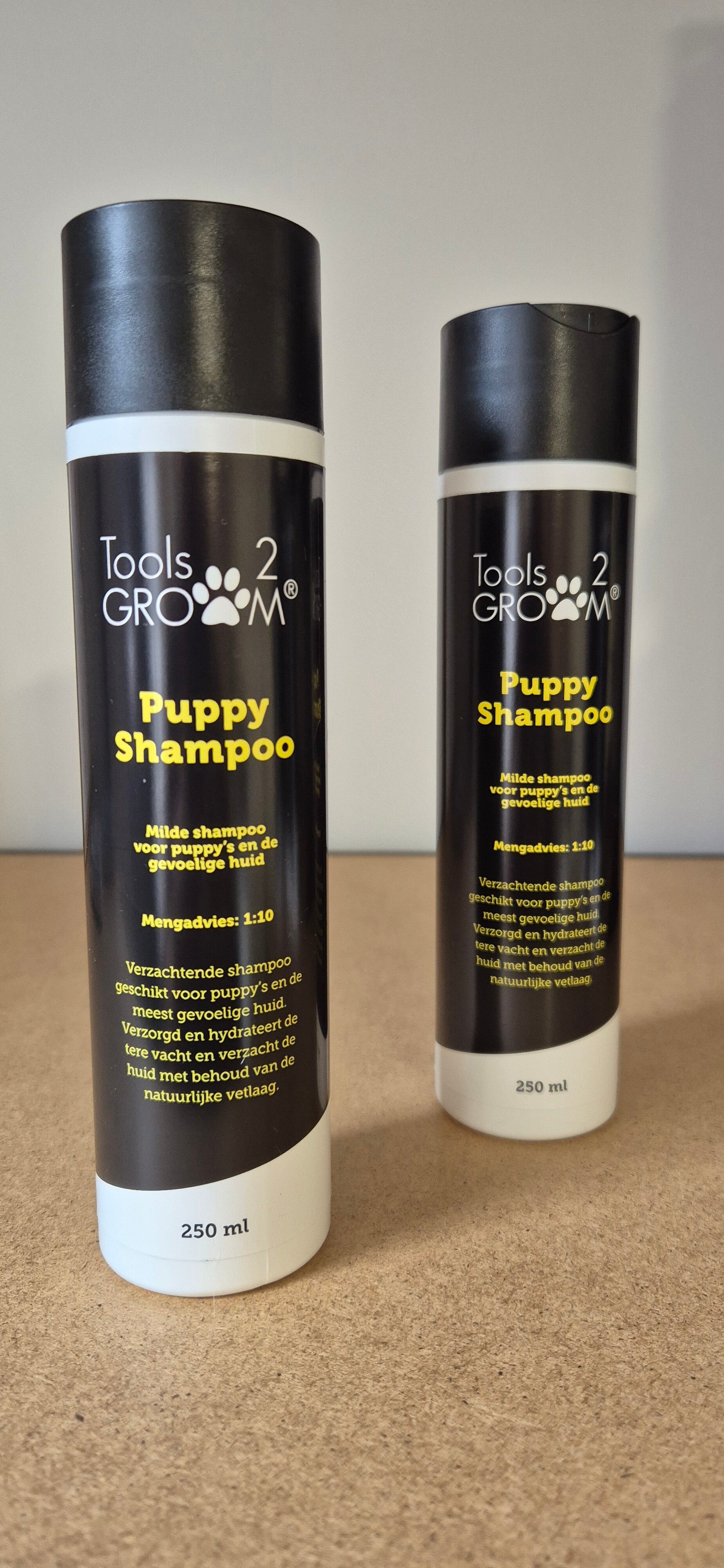 Puppy shampoo - tools to groom