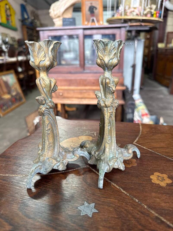 Paire de bougeoirs Art nouveau en régule patiné – signés C. Bonnefond – vers 1900