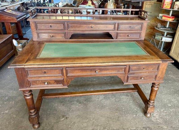 “Bureau à gradin en bois massif – époque XIXe siècle – vers 1880/1900 – authentique”