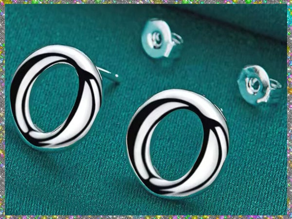 STERLING "O" EARRINGS