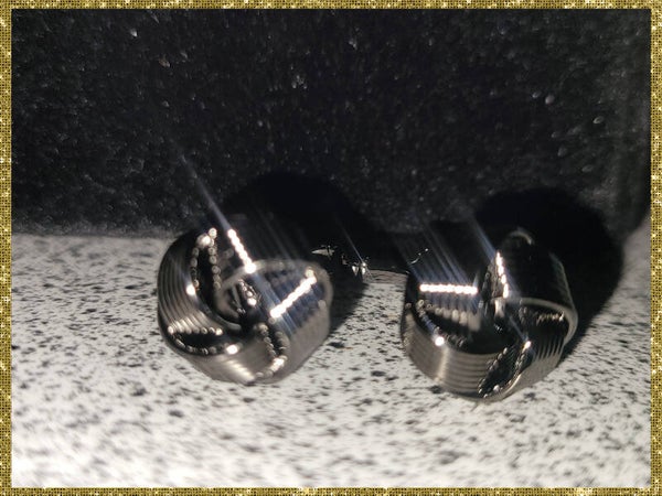 KNOTS CUFF LINKS