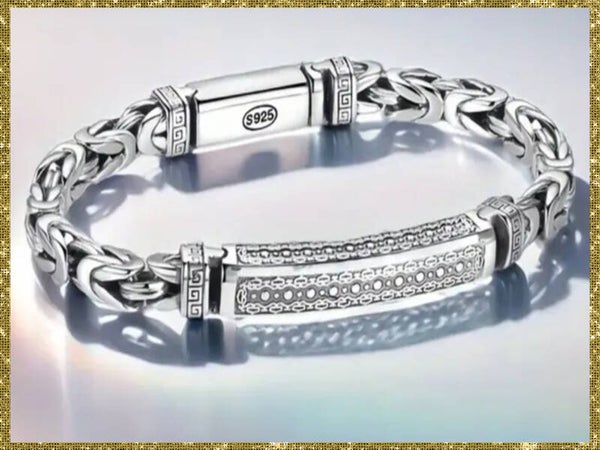 ENTERTWINED BRACELET