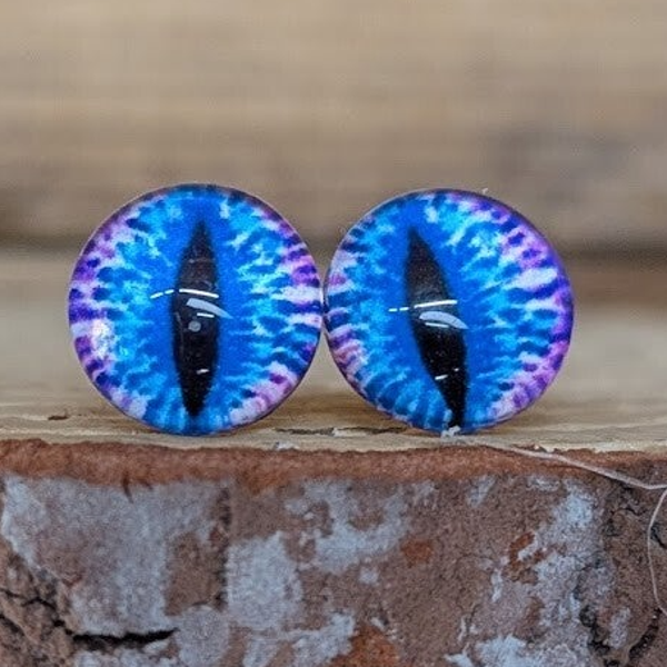 Eyes 8mm with metal post, great for animals including cat's, dogs, owls, dragon's