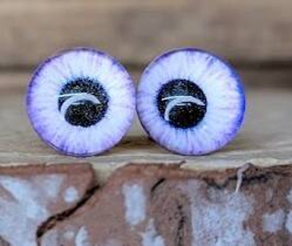 Eyes 8mm with metal post, great for animals including cat's, dogs, owls, dragon's