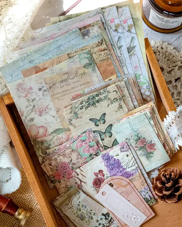 Vintage Scrapbook Paper Kit – 100-Piece Junk Journal & Collage Supplies