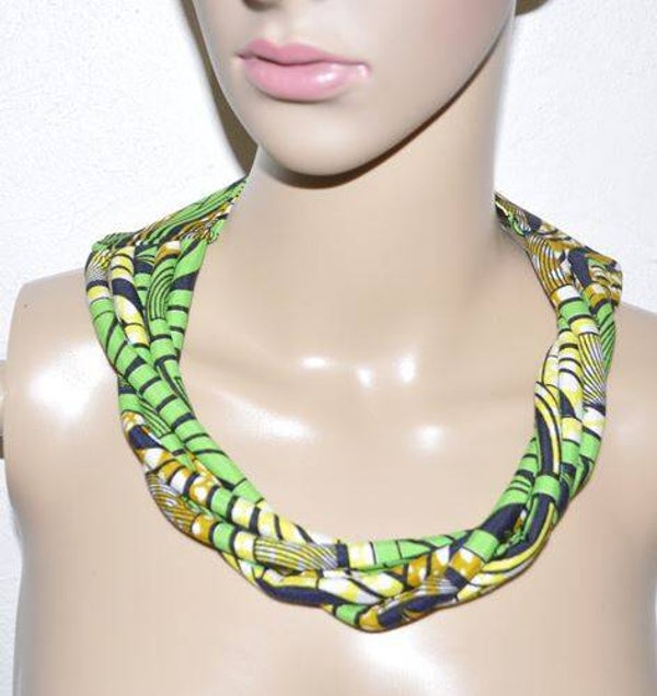 Collier 3 branches " vrillées "