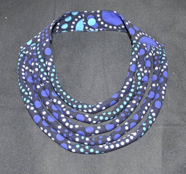 Collier 5 branches " Ras du cou "