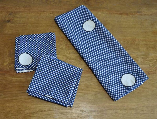 Ensemble Chemin de table et 6 serviettes