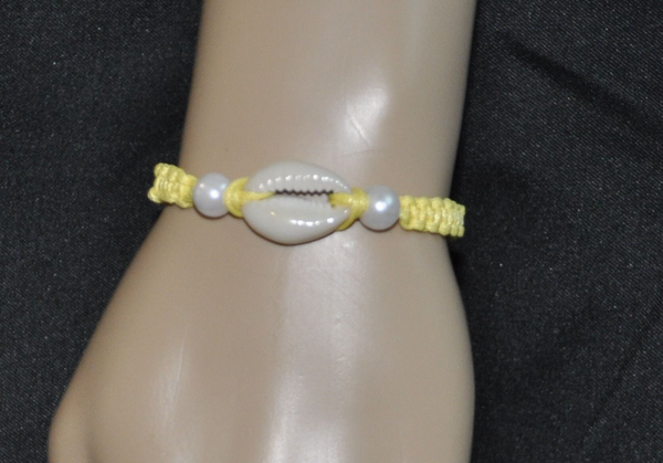 Bracelet cauri