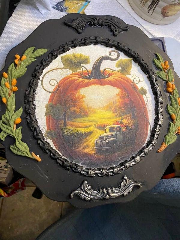 Fall Pumpkin Charger Decor