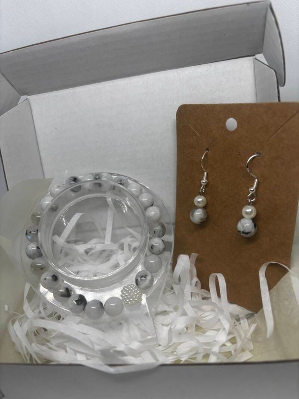 Box Bracelet & Boucles d’oreilles en Pierre de Lune Blanche