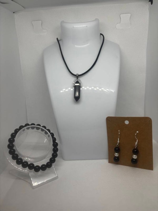 Parure fantaisie noire élégante