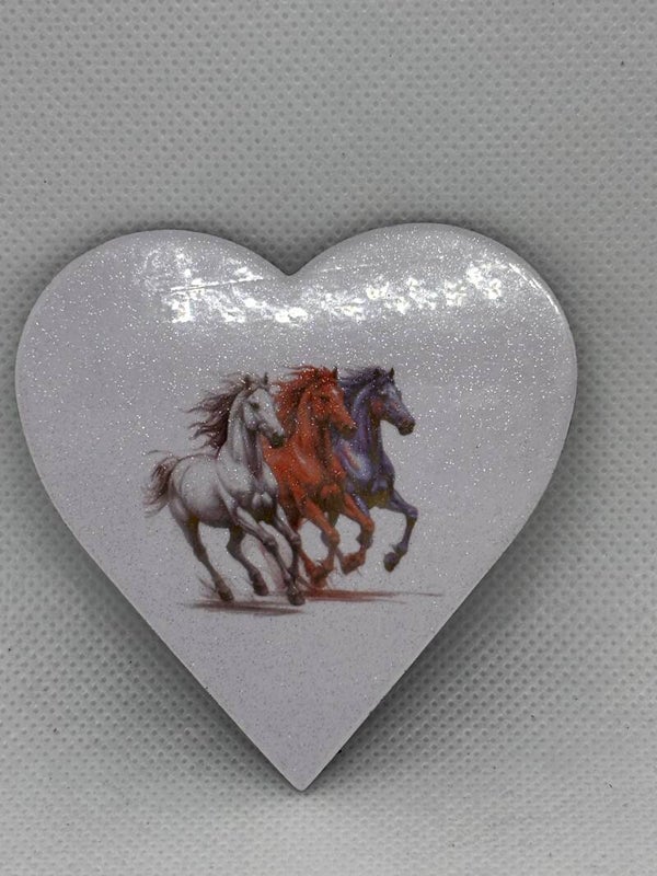 Magnet cœur chevaux au galop