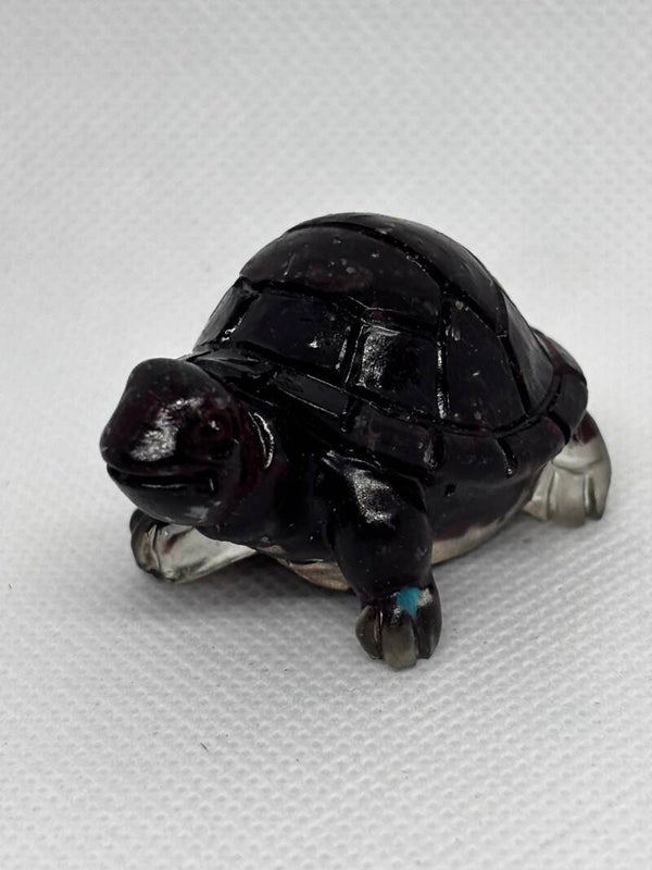 Figurine tortue fantaisie noire