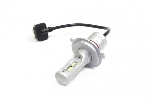 LED lamp conversie V10 - L4-5700K (vervangt H4)