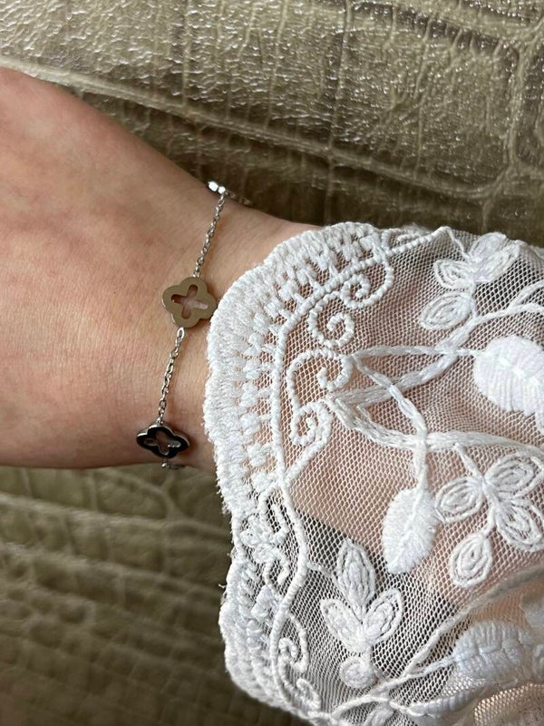 Klaver armband rvs verstelbaar.