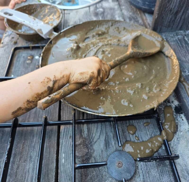 Modderdag | Linda's peuterpret