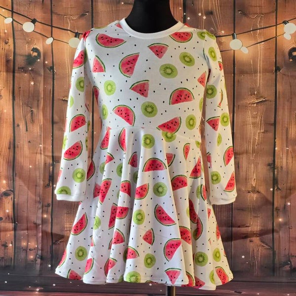 Drehkleid Größe 122