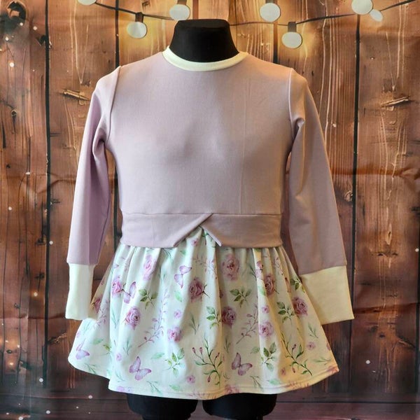 Volant-Sweater in Größe 122