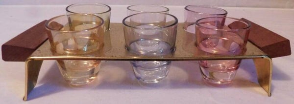 Set gekleurde glazen + houder