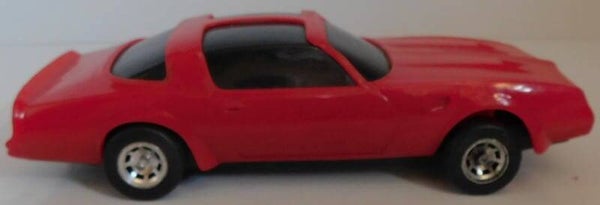 Rode Buddy speelgoed auto uit 1981