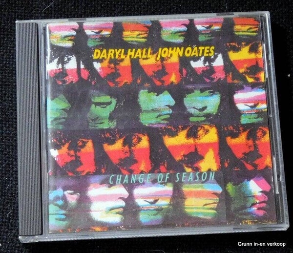 Daryl Hall & John Oates - Change of Season