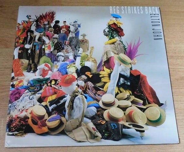 Elton John – Reg Strikes Back