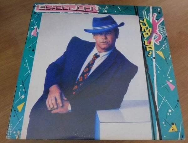 Elton John – Jump Up!