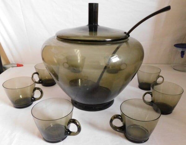 Bowl kom, met deksel, incl. acht glazen