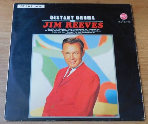 Jim Reeves – Distant Drums