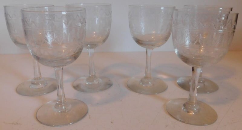 Leerdam glaasjes met gravure Guilloche Grec