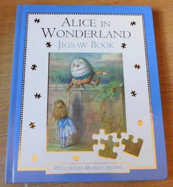 Alice in Wonderland Jigsaw Book