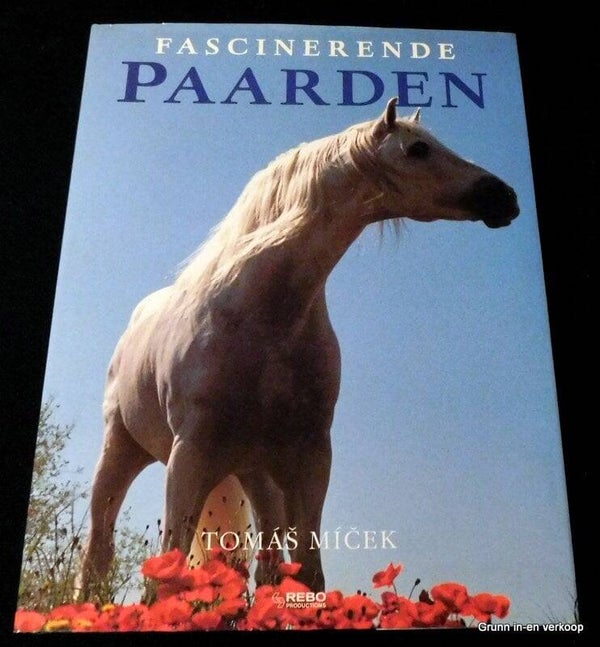 Tomás Mícek, Fascinerende Paarden boek.