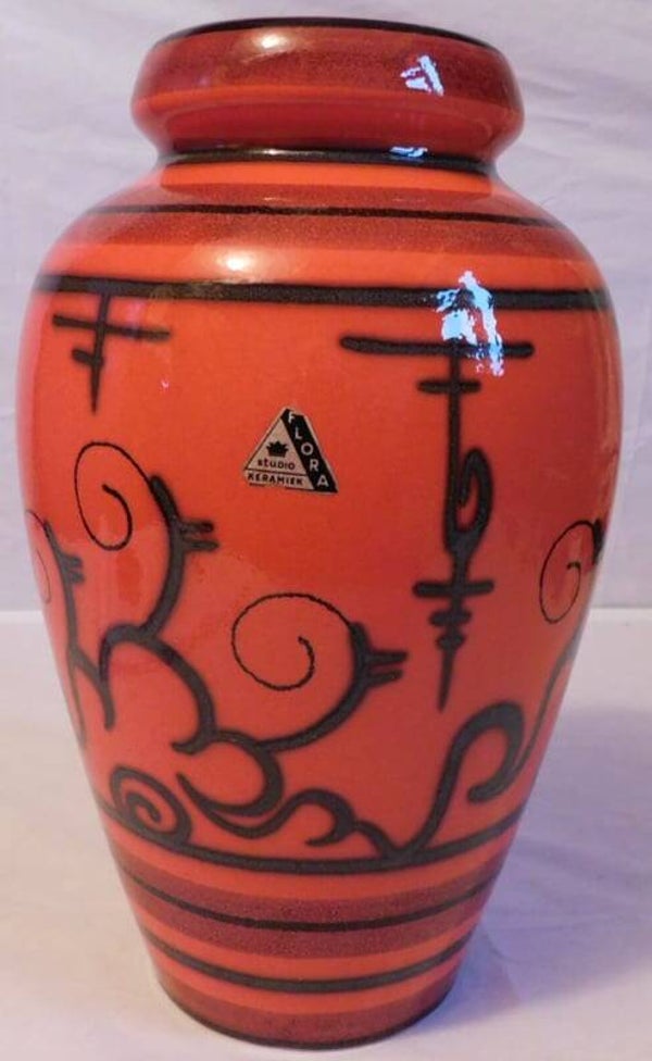 Flora Gouda Holland 1832 – Tokio vaas