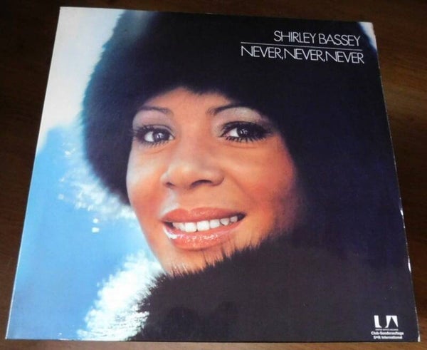 Shirley Bassey – Never, Never, Never