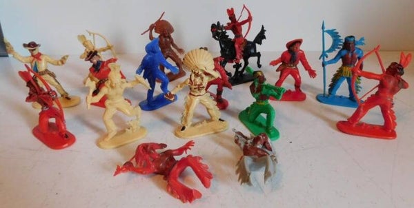 Vintage Cowboys en Indianen speelgoedfiguren
