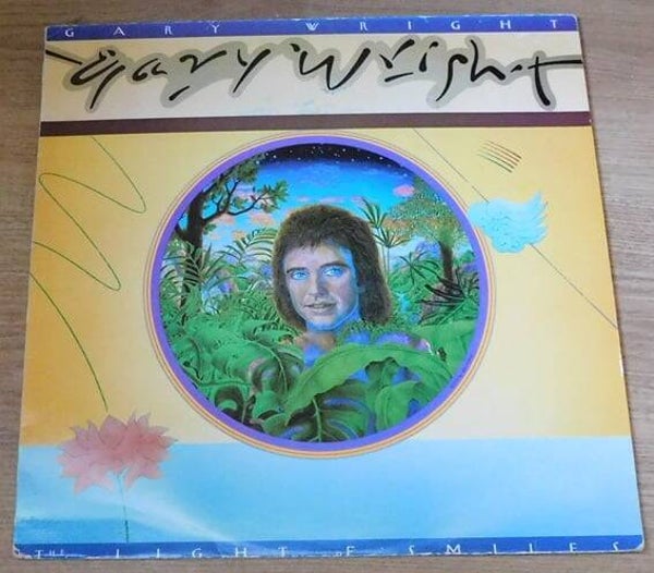 Gary Wright – The Light Of Smiles