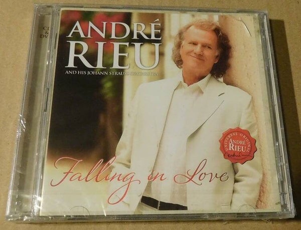 André Rieu And His Johann Strauss Orchestra – Falling In Love