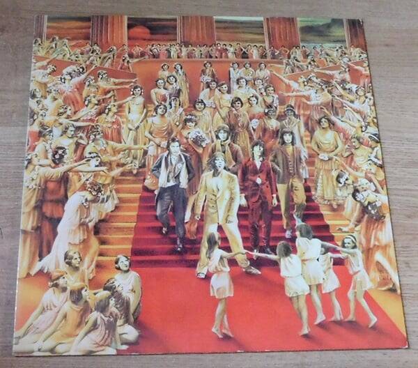 The Rolling Stones – It's Only Rock 'N Roll