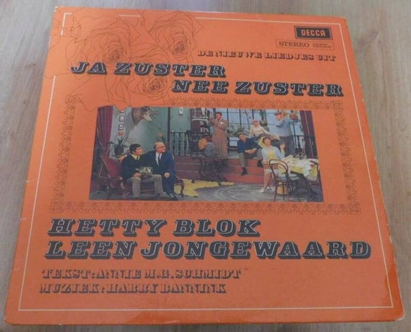 Cast of "Ja Zuster, Nee Zuster" – De Nieuwe Liedjes Uit Ja Zuster Nee Zuster