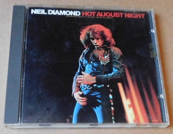 Neil Diamond – Hot August Night