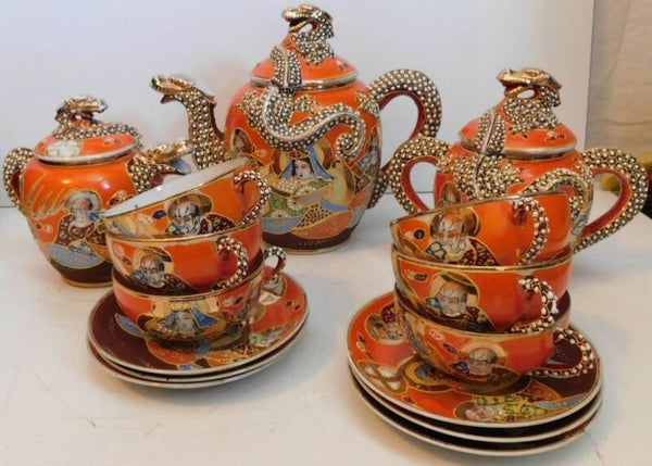 Porseleinen Satsuma Chinese Draken servies