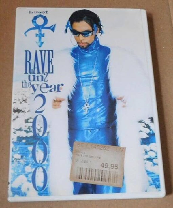 The Artist (Formerly Known As Prince) – Rave Un2 The Year 2000