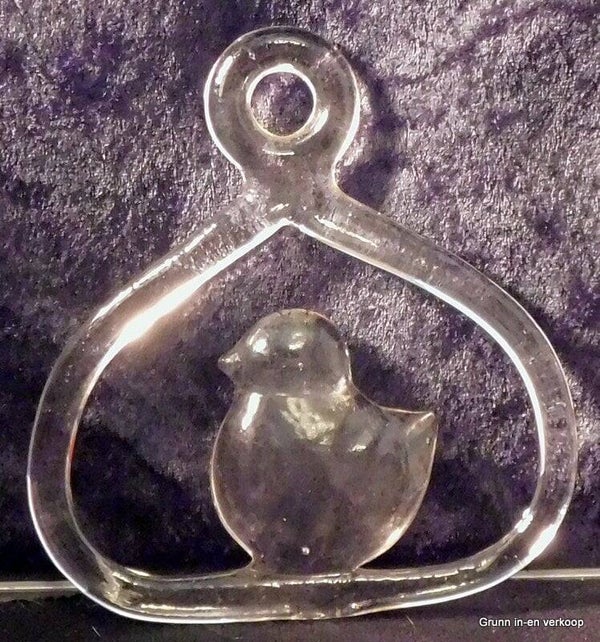 Kosta Boda, small bird Suncatcher