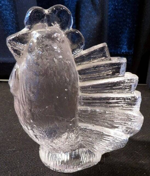 Swedish Pukeberg glass rooster