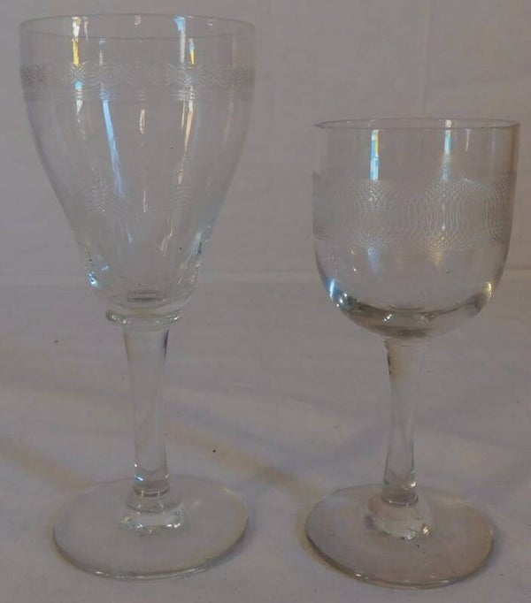 Leerdam glaasjes met Guilloche rand