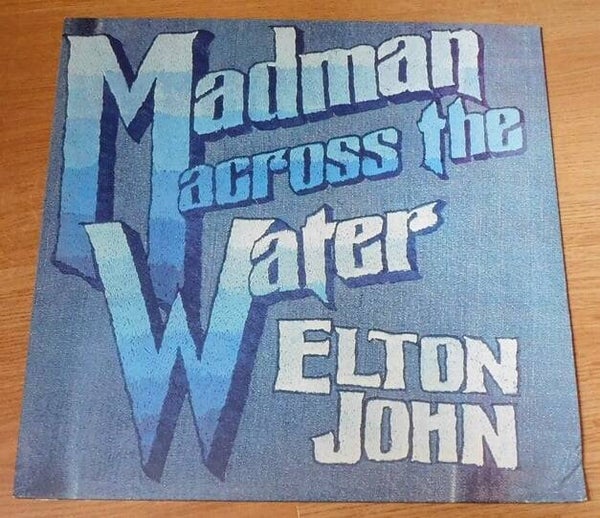 Elton John – Madman Across The Water