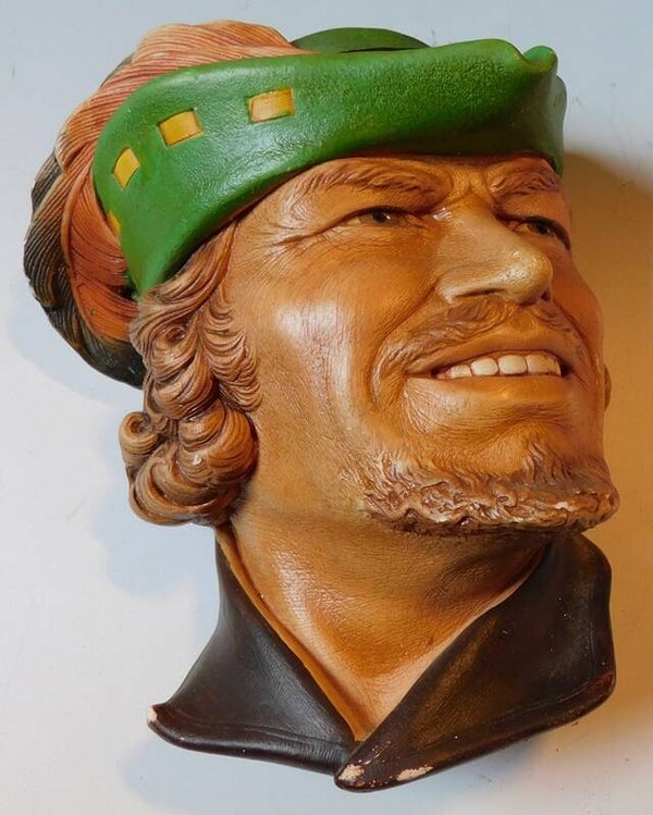 Legend Products ‘Robin Hood’ Chalkware Mask Plaque Ornament