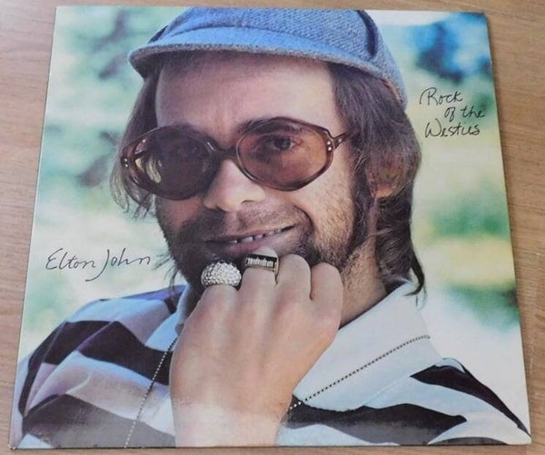 Elton John – Rock Of The Westies