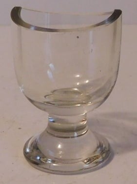 Oogspoelglas